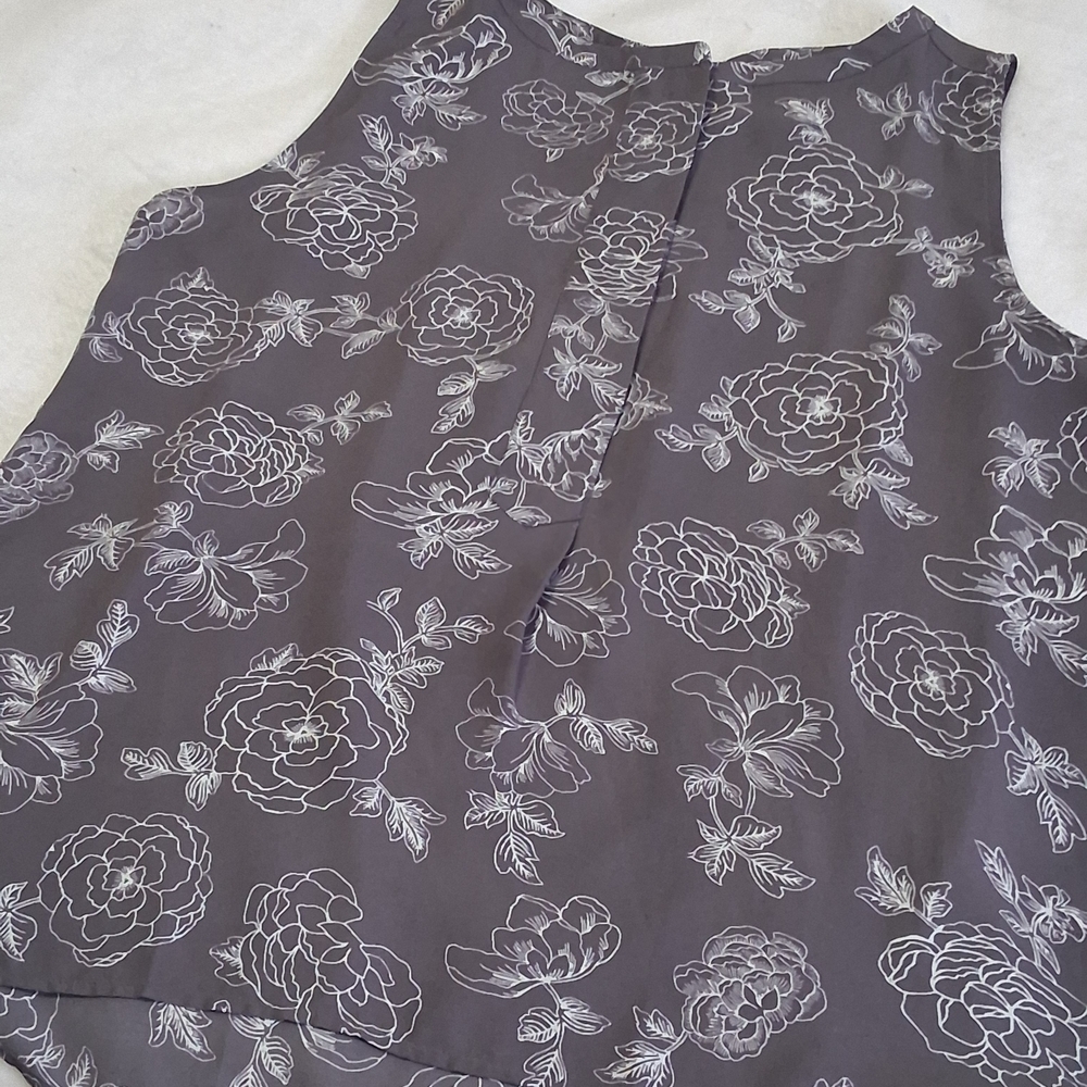LOFT Floral Sleeveless Blouse - Charcoal